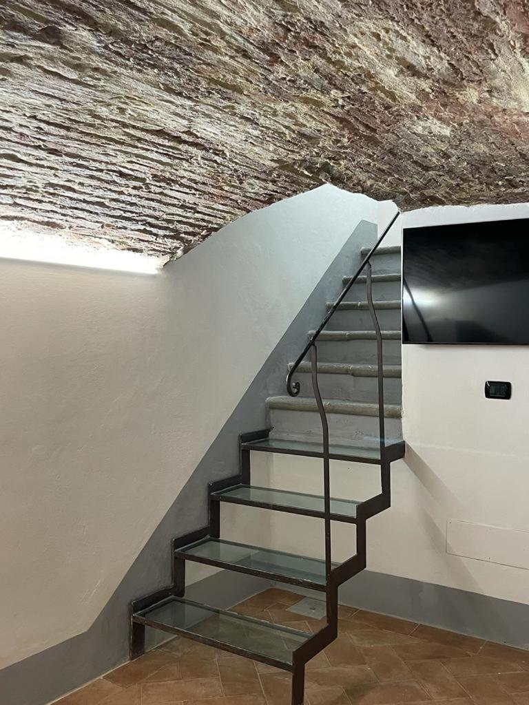 Apartment Elegant In Santo Spirito's Heart Florenz
